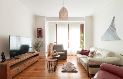 Indautxu Apartment | Pozas by Staynnapartments