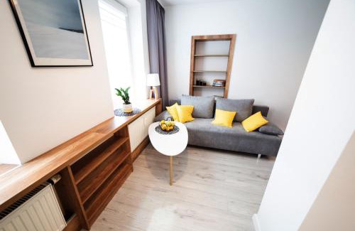 Raciborz Apartment | Pozytywny Apartament przy Rynku