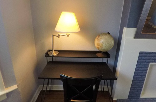 Haight-Ashbury Apartment | Practical & Economical