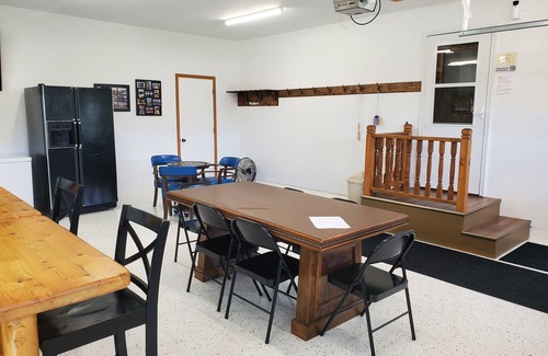 Devils Lake House | Prairie Pines Lodge.15 private acres.near Devils Lake