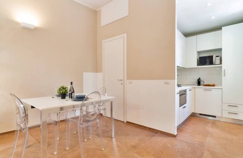 Trionfale Apartment | [prati] Casa con Corte Wi-fi Garage Lettini