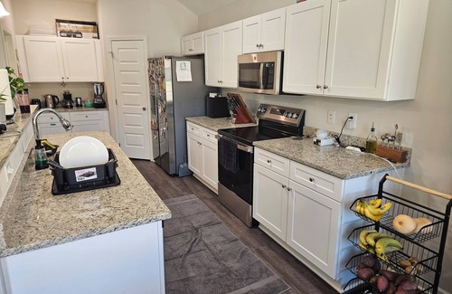 Prattville House | Prattville One Bedroom and WiFi