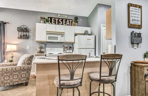 Branson Condo | Preferable Location Near Downtown Branson! Tons of Amenities! Come Hideaway!