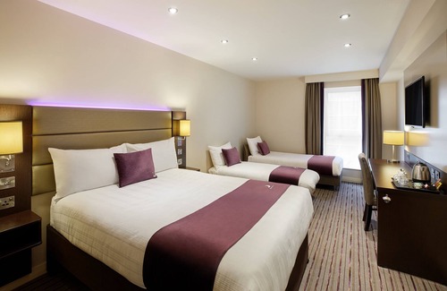 Chiswick Hotel | Premier Inn London Chiswick
