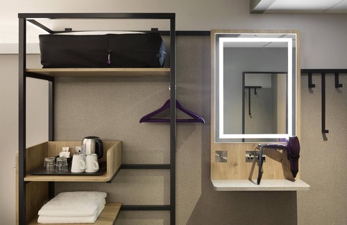 Eastleigh Hotel | Premier Inn Southampton - Eastleigh