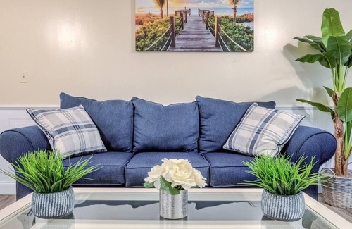 Central Manchester Apartment | Premier League Pad - with Free Parking, Heat & AC