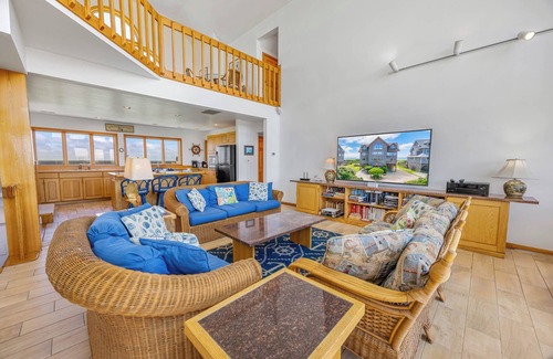 Frisco House | Premier Oceanfront w/Pool, Hot Tub, Game Room, Theater, Tiki Bar. Surf's Up!