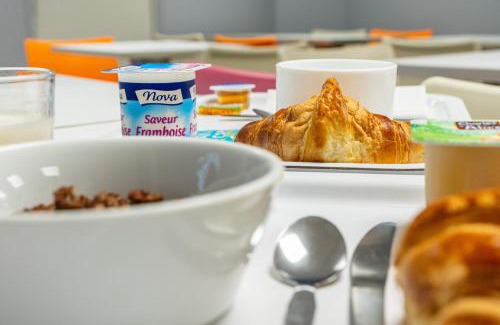 Touques Hotel | Premiere Classe Deauville Touques