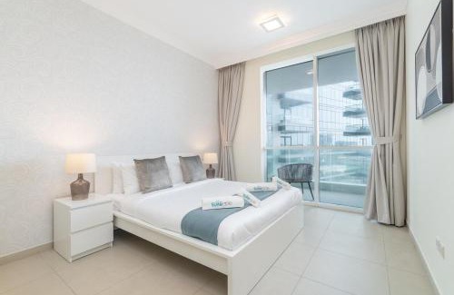 Dubai Marina Apartment | Premium 3-bedroom with Direct Beach Access in JBR