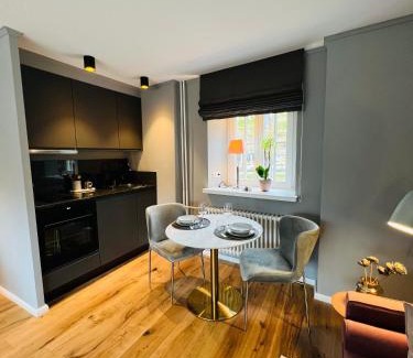 Kernstadt Apartment | Premium Apartment an der Stadtmauer im OG