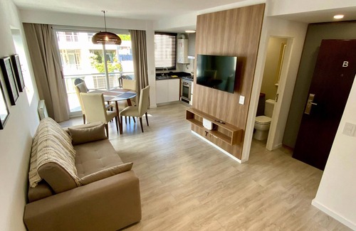 Centro Apartment | Premium apartment, external with balcony terrace, a few meters from Bv Oroño.
