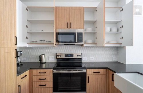 Hancock Apartment | Premium Central Austin 1BR w/Pool, Gym & W/D, nr U. Texas, by Blueground