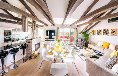 Mala Strana Apartment | President APT by Prague Castle, VIEWS