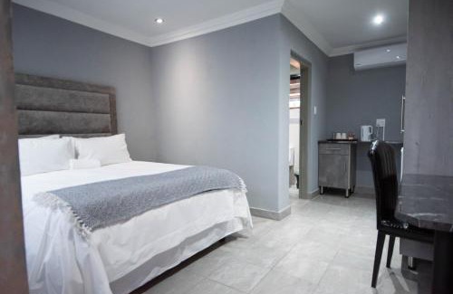 Makhado House | President Guest Lodge