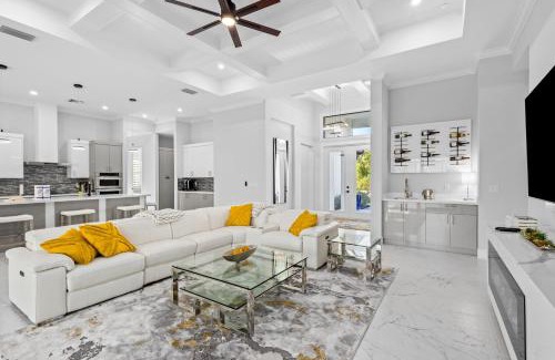 Bonita Shores House | Prestige Villa