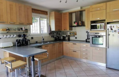 Sainte-Agnes House | Pretty recent villa with swimming pool, quiet and greenery, 7 minutes from the beach