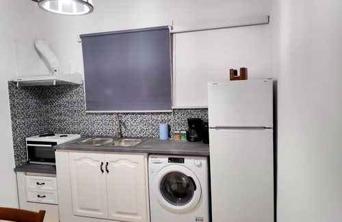 Ag. Georgios Villa | Pretty Villa X 6 Close To The Sandy Beach On Corfu Island