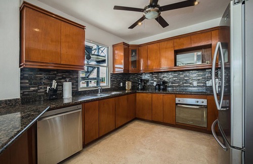 Costa Maya Condo | PRICE DROP IN OCTOBER! 4-br penthouse condo, ocean views, "roof top" lap pool