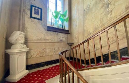 Saint-Vigor-le-Grand Apartment | Prieuré de la Chesnaie x Melrose