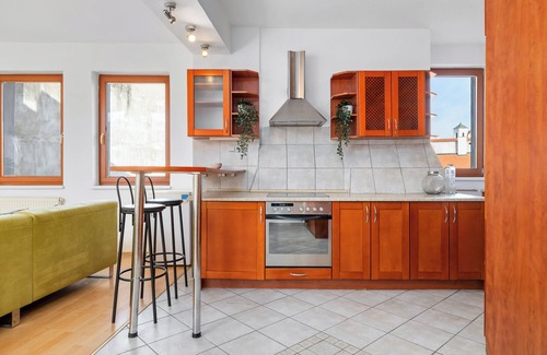 Old Town Apartment | Prima - spacious apartment located in the main square