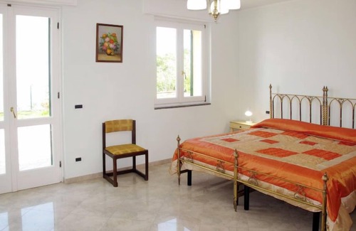 Poggi Apartment | Primavera (PGI131) by Interhome