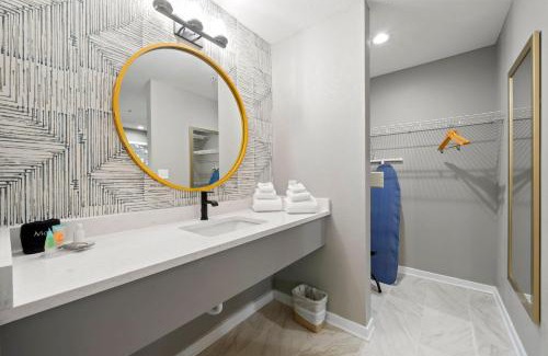 Garden Hills Apartment | Prime Buckhead Chic Condo in Atlanta