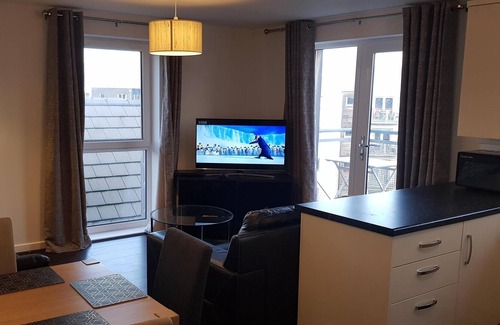 Dartford Apartment | Prime Dartford high rise apartment
