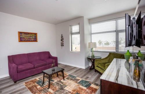 Bankers Hill Apartment | Prime Location - Awesome View -1 bedroom Apartment