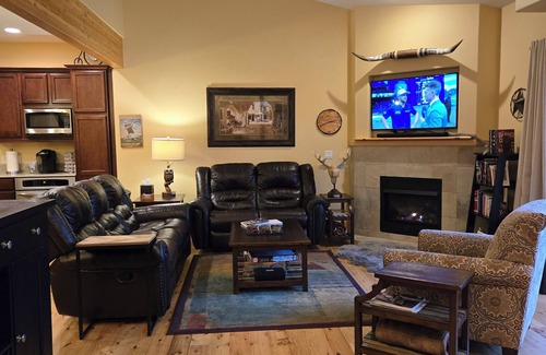 Leavenworth Condo | Prime location in the heart of downtown Leavenworth