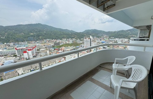 Patong Apartment | Prime location near the beach, market & nightlife