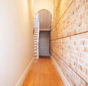 Ponsonby Apartment | Prime Ponsonby l Rebuild l Amazing Apt Central