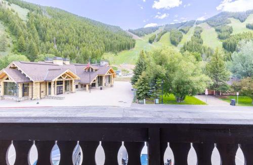 Warm Springs House | Prime Ski-in/Ski-out Condo at Edelweiss