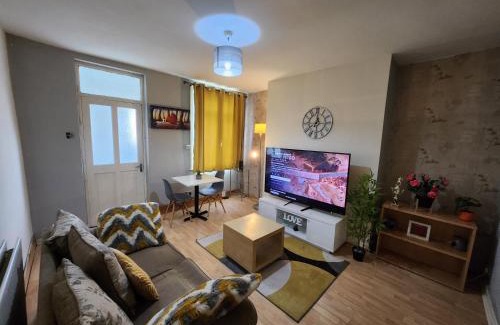 Wallsend Apartment | Primos Executive - 2 Bedroom House in Wallsend