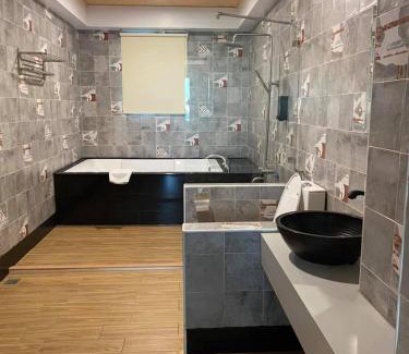 Gongtouli Bed & Breakfast | Prince