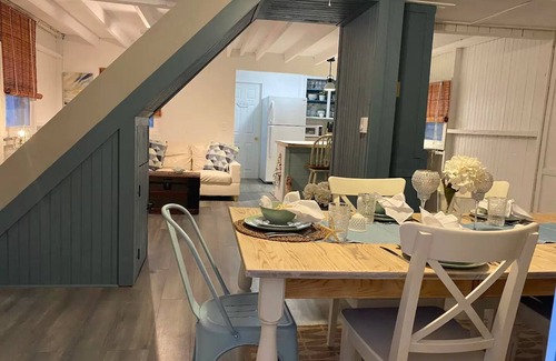 Onset Cottage | Pristine beach cottage just steps from the beach!