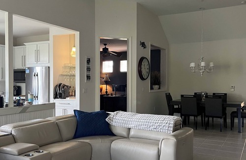 Biggar Condo | Pristine condo 3 bed/2 bath gated community Ft. Meyers/Estero