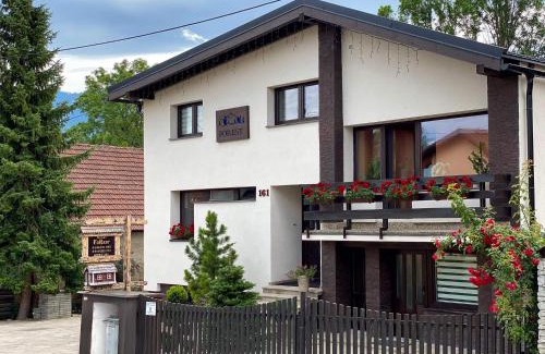 Demanova House | Privat FoRest