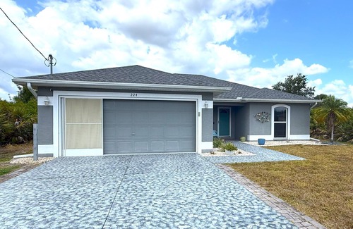 Rotonda Lakes House | Private 3 Bdrm Home w/Heated Pool Near Beach, Golf and Fishing in Rotonda West