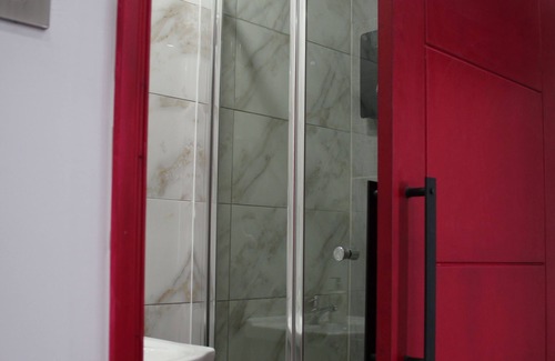 Peterborough Apartment | Private and Style Studio Room in Peterborough