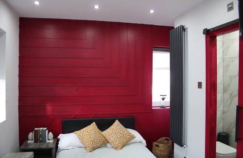 Peterborough Apartment | Private and Style Studio Room in Peterborough