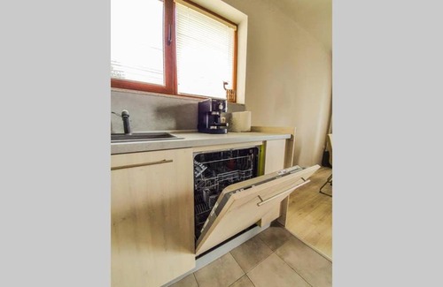 Trakata Apartment | Private Apartment in Cypress Complex 12