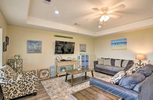 San Luis House | Private Beach Access Coastal Freeport Home!