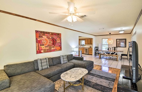 Azle House | Private Beach & Dock: Home on Eagle Mountain Lake