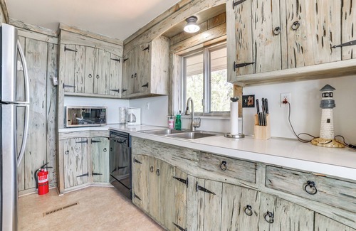 Greenbush Cottage | Private Beach: Waterfront Home on Lake Huron!
