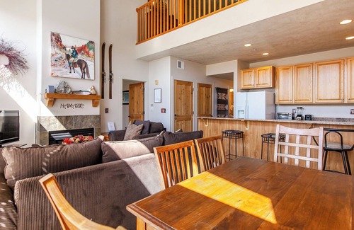 Kimball Junction Condo | Private condo with room for 10 by Outlets Park City, Woodward, Utah Olympic Park