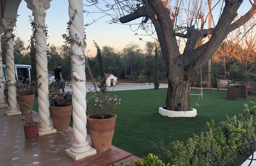 Puente Genil Villa | Private contemporary villa with large pool in own land - JULY AVAILABILITY