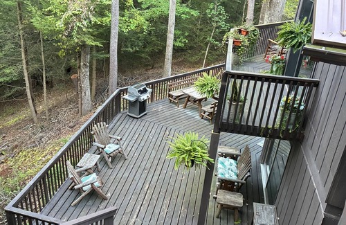 Clarion Apartment | Private Cozy Apartment Indoor Pool 2 Bedrooms Quiet Location Forest Views