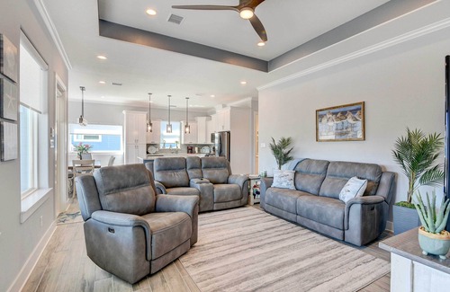 Terramar Beach House | Private Dock & Patio: Waterfront Galveston Retreat