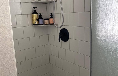 Valle Lindo House | private entry making it perfect for a comfortable and relaxing stay.