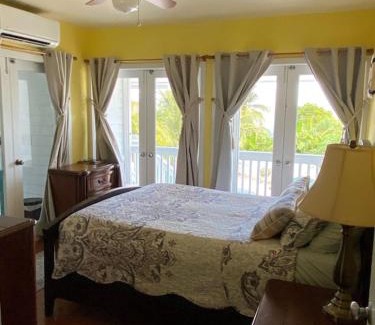 Cudjoe Key Villa | Private Estate Pool Ocean View 20 minutes to Key West